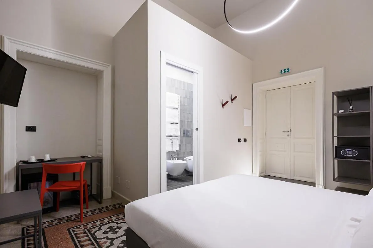 Rv 2,0 Accommodations 메시나 B&B