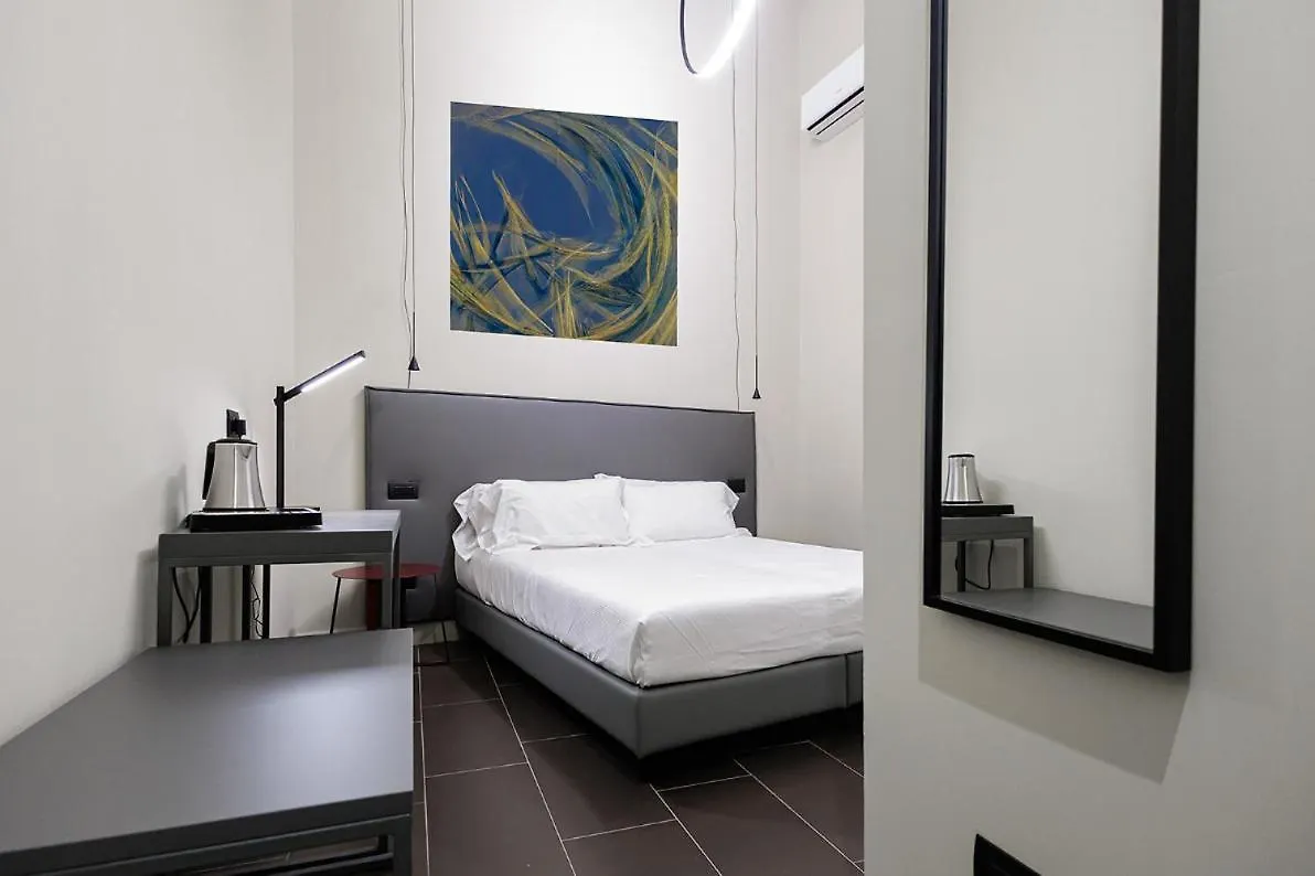 Rv 2,0 Accommodations 메시나